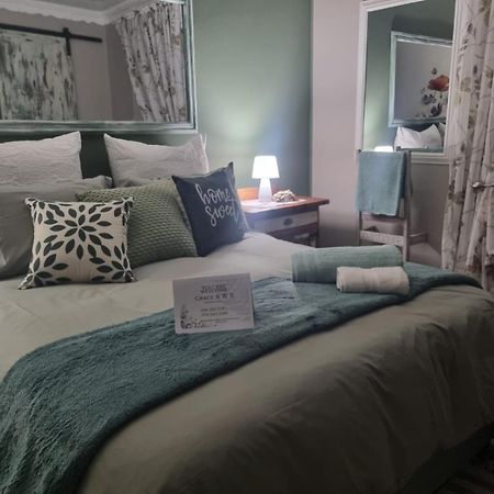 Grace B&B ポチェフストルーム エクステリア 写真